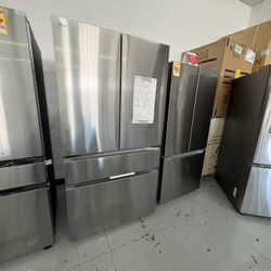 LG 36” 30 cu. ft. SMART Standard Depth MAX French Door Refrigerator with Internal Water Dispenser in PrintProof Stainless Steel