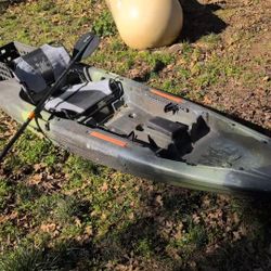 12' Fishing Kayak - Perception Pescador PRO 12