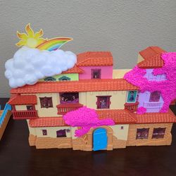 Encanto Dollhouse