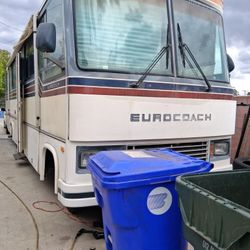 Running Motorhome