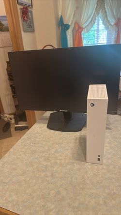 Xbox series S + monitor