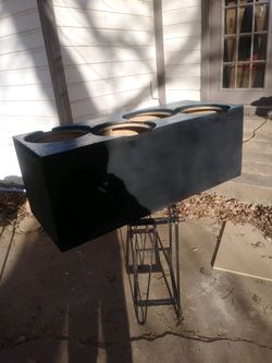 BOX FOR 4 12S