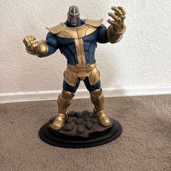Thanos Statue 