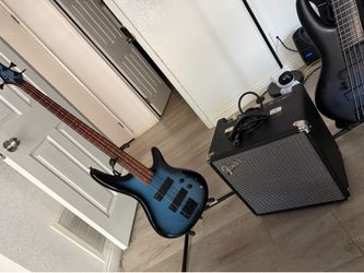 Ibanez SR250 Blue Burst 4 string bass with 25w Rumble amp all in like new condition .