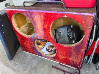 15’ Speaker Box
