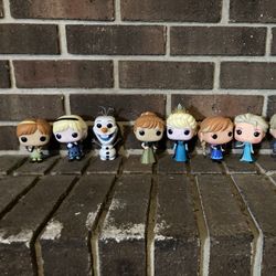 Set Of 9 Frozen Pop! Figure Characters