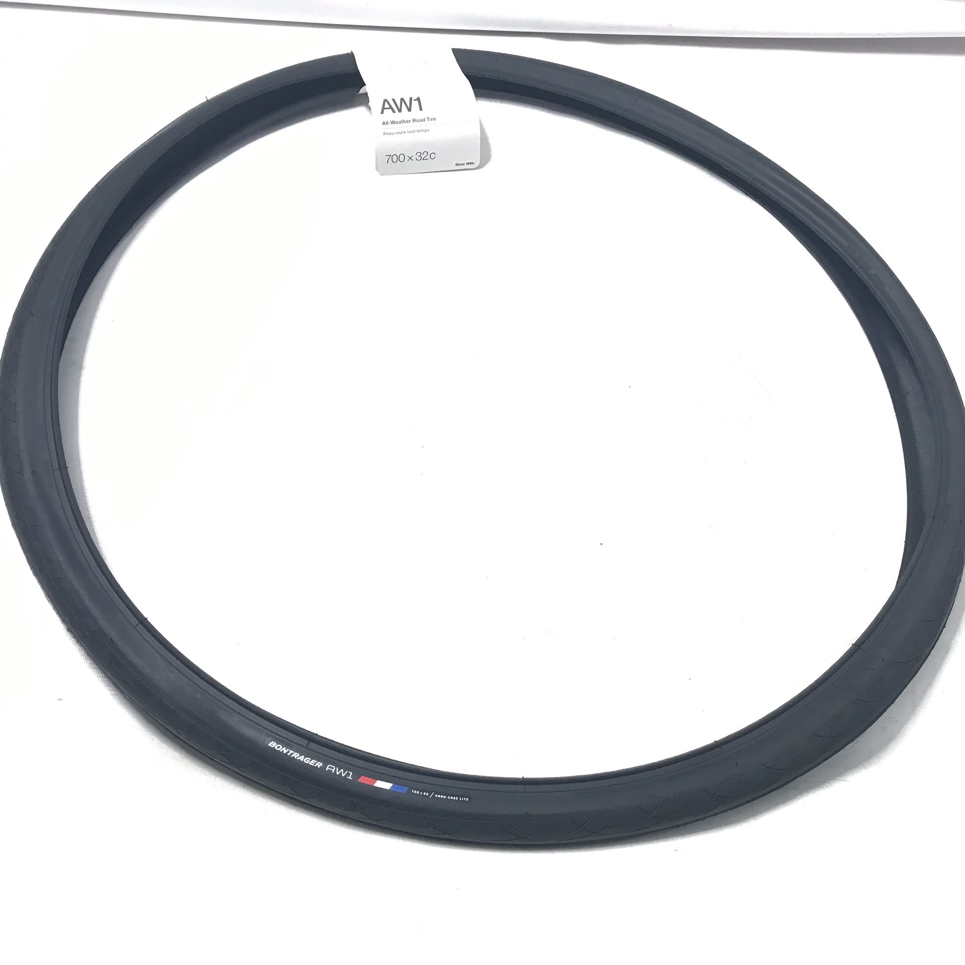 Bontrager AW1 Hard-Case All-Weather Road Tire 700 x 32C New
