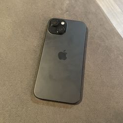iPhone 15 Unlocked 