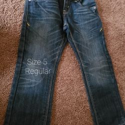 5 Regular LEVIS JEANS  Boys Size 5 REGULAR 