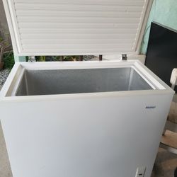 Haier Deep Freezer 