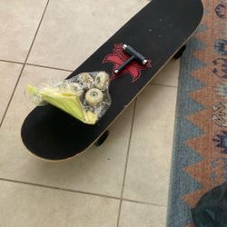 Skateboard