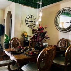 Dinner Table 