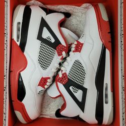 Jordan 4 Fire Red Size 5.5
