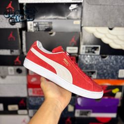 Size 9M - Puma Suede Classic Red