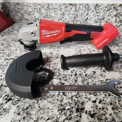 Milwaukee M18 Grinder (Tool Only)