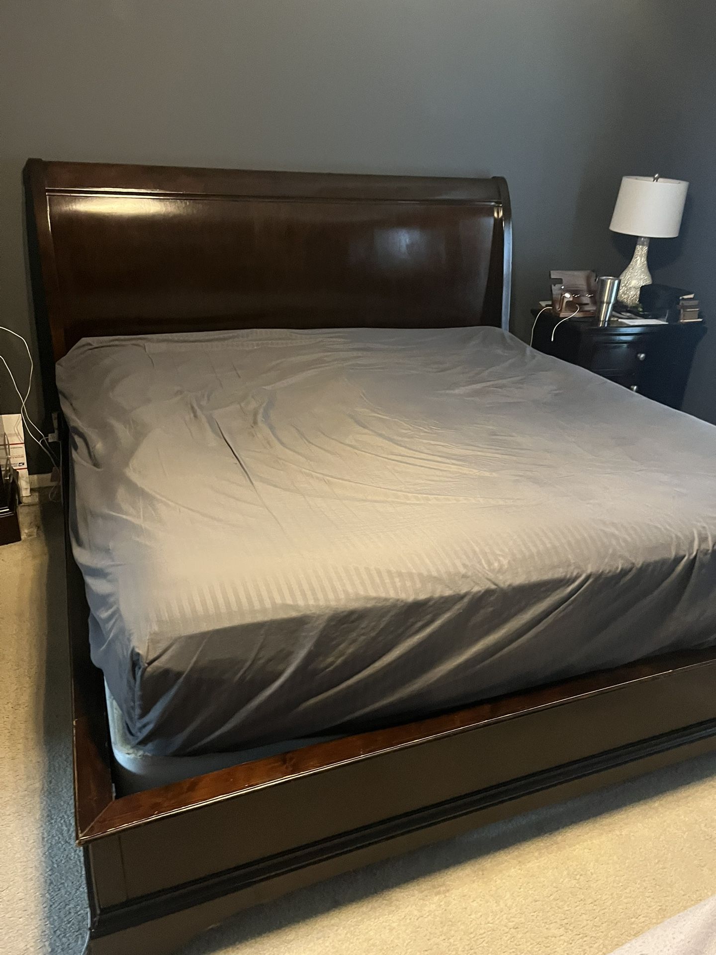King Size Real Wood Sleigh Bed 5 Piece Set