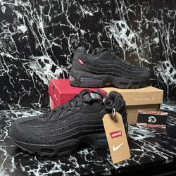 Nike Air max 95 OG ‘Black’ Size 8