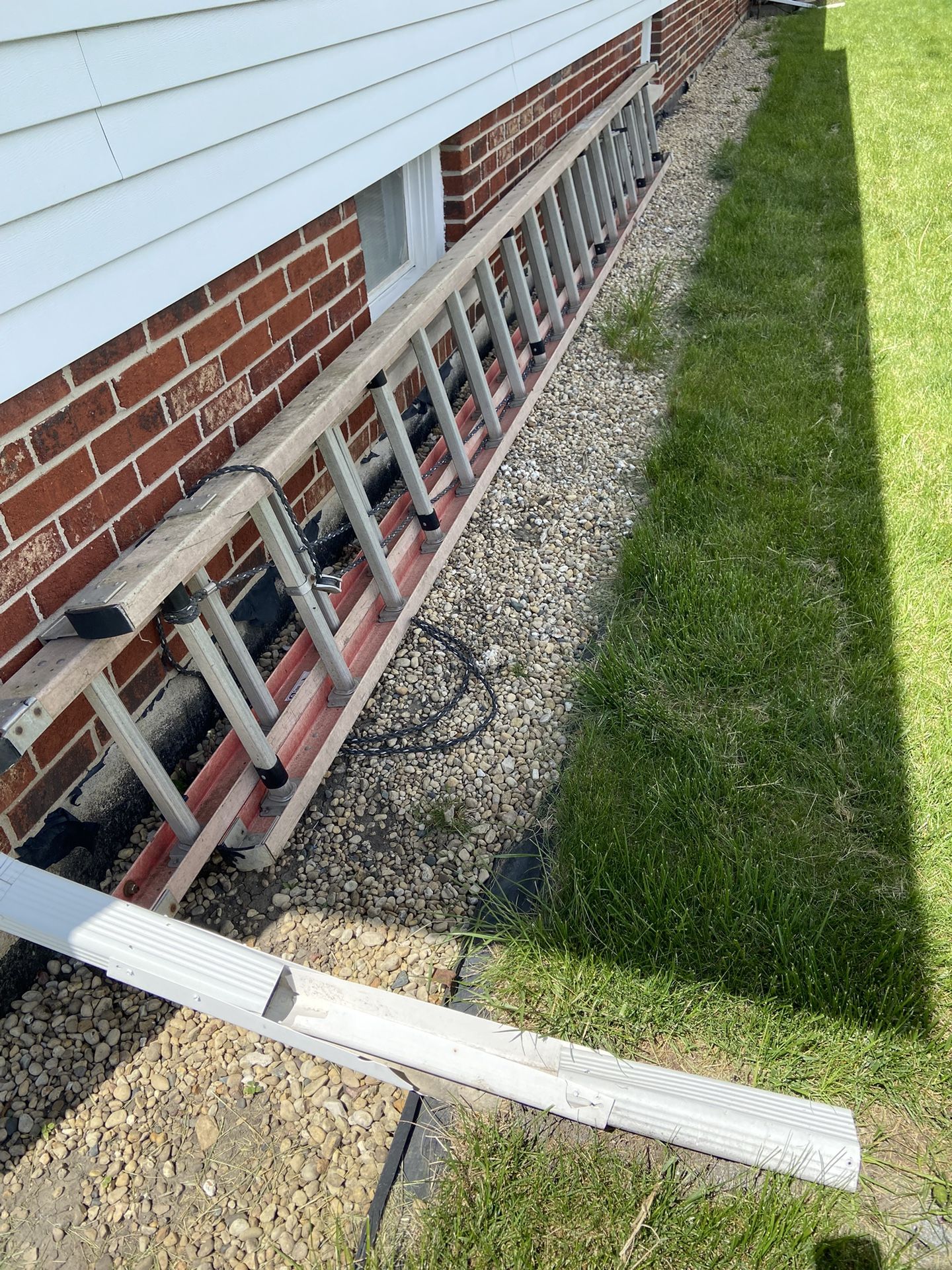 Werner Ladder 28ft Ext Fiberglass