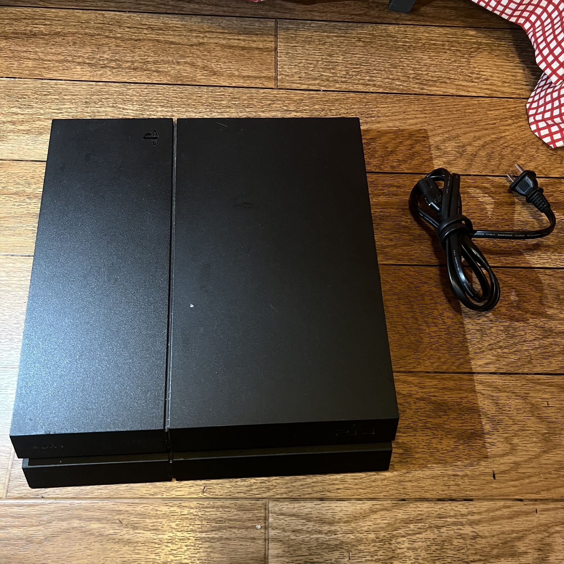 Gaming Console With Extremely Low Software 8.0 NO CONTROLLER