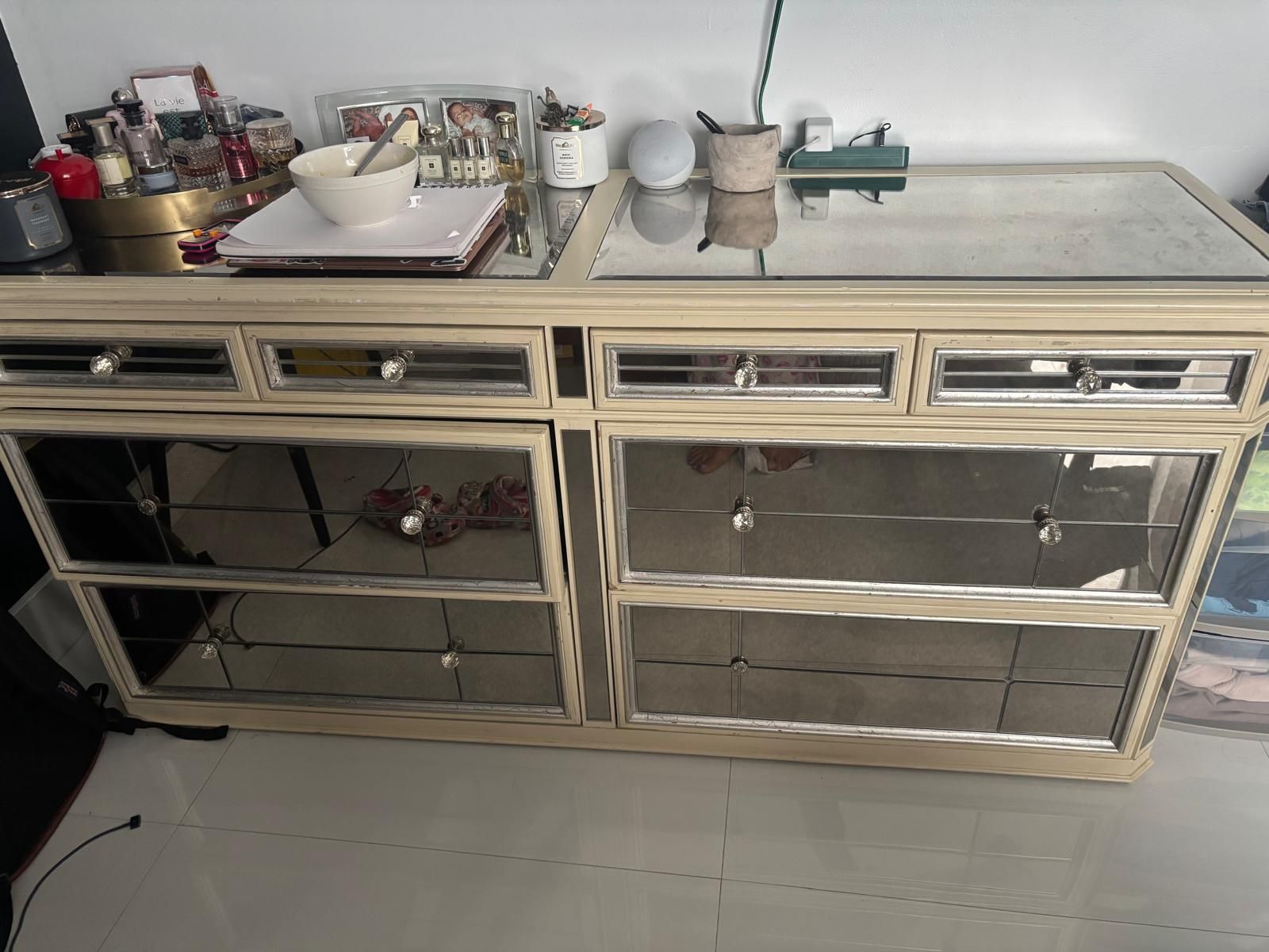 Elegant Mirrored Dresser with Crystal Knobs