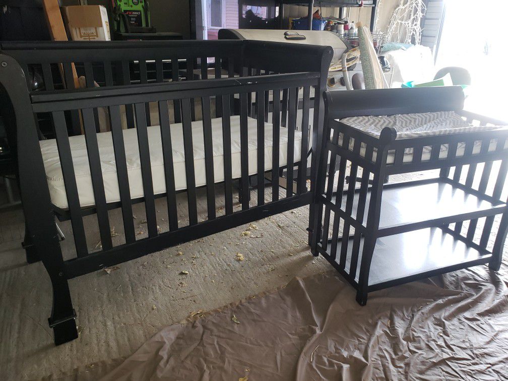 Crib with matching changing table