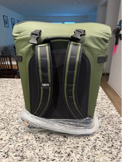 Yetti soft cooler backpack- NEW