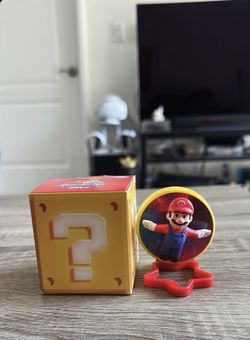 Super Mario McDonald’s Toy!