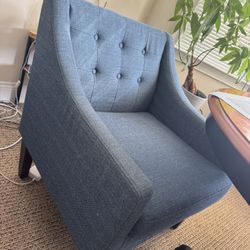 Arm chair