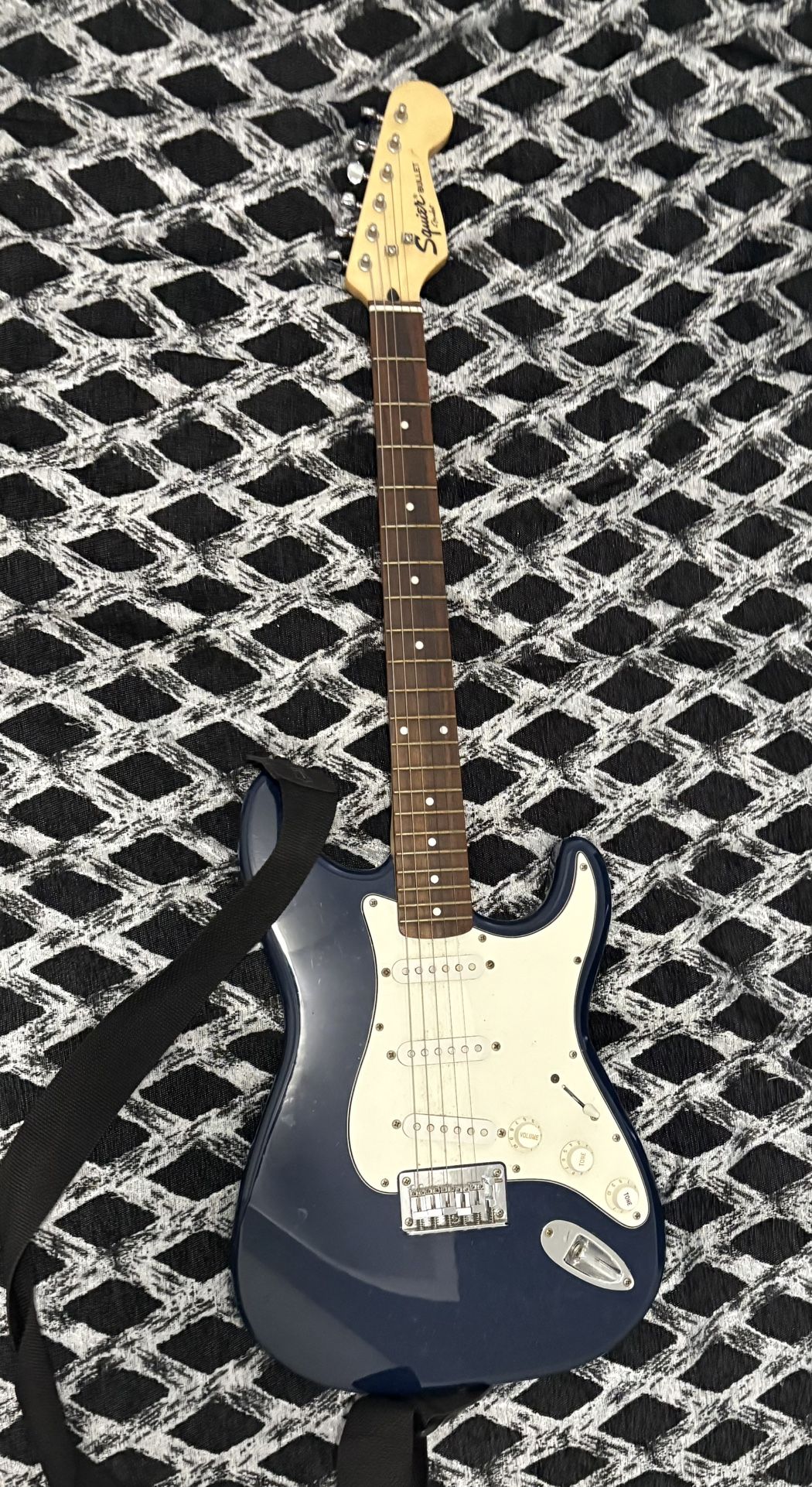 Squier Fender Bullet electric guitar
