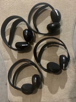 NEW Lexus OEM factory Rear Entertainment DVD headphone set