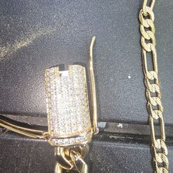 gold plated bracelet and chain!