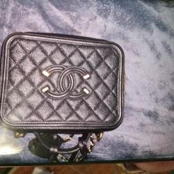 Handbag Chanel Filigree Vanity Case Cross Body Bag 