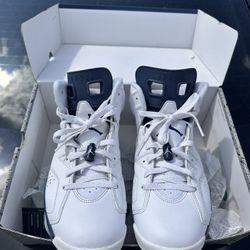 Jordan 6 Midnight Navy