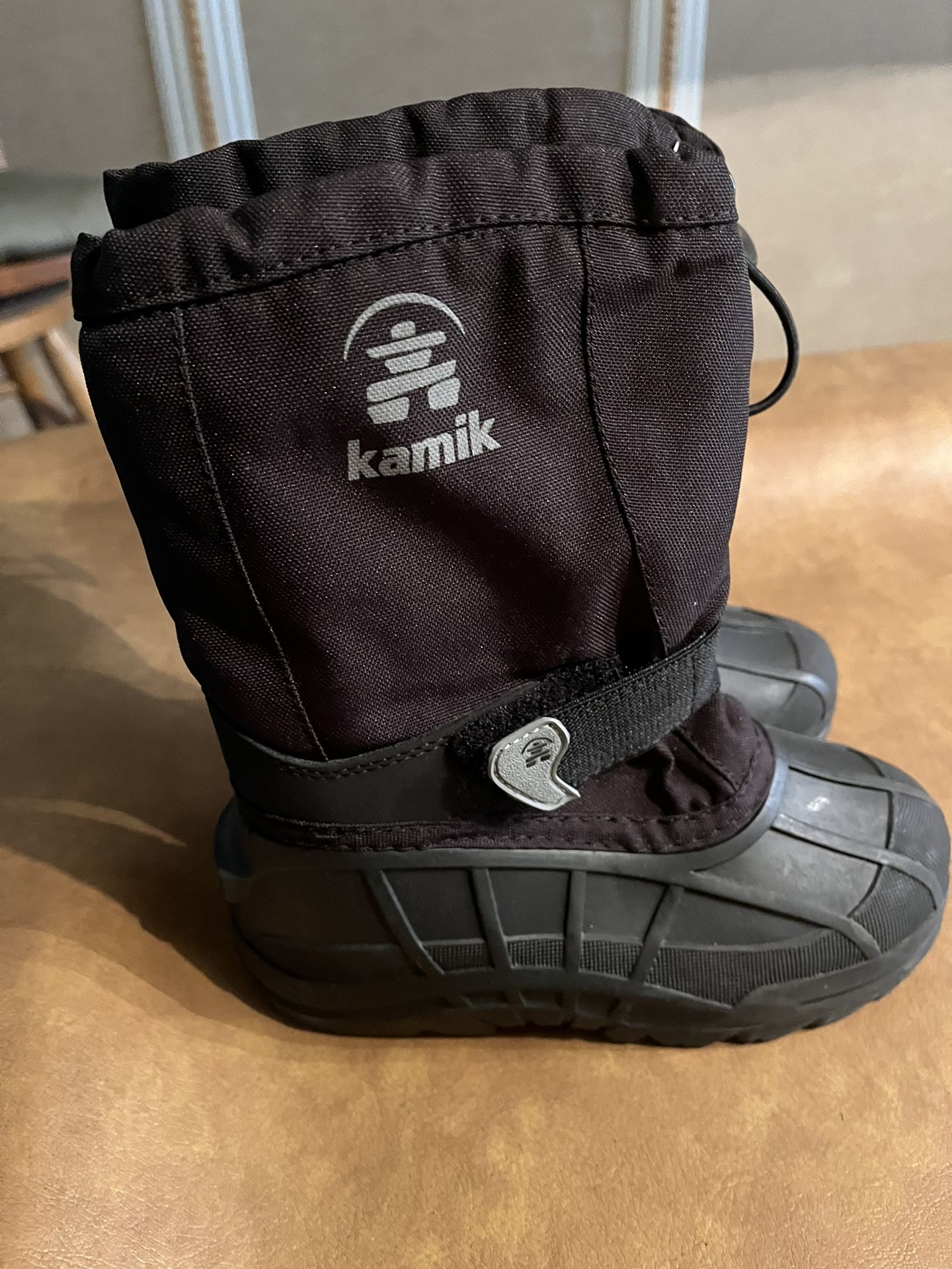 Kids Kamik Snow Boots Size 13
