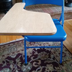 Folding Chair With Writing Table 