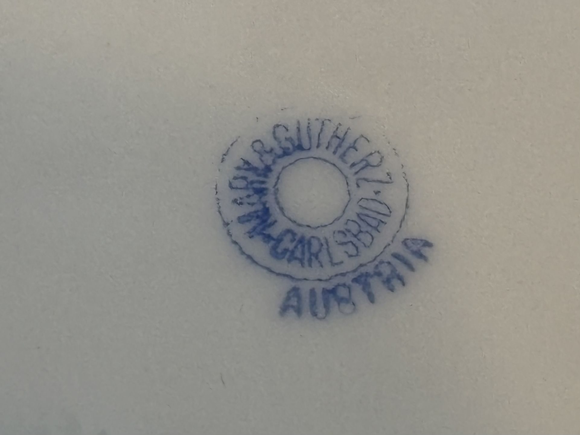 Marx & Gutherz Carlsbad Austria Platter