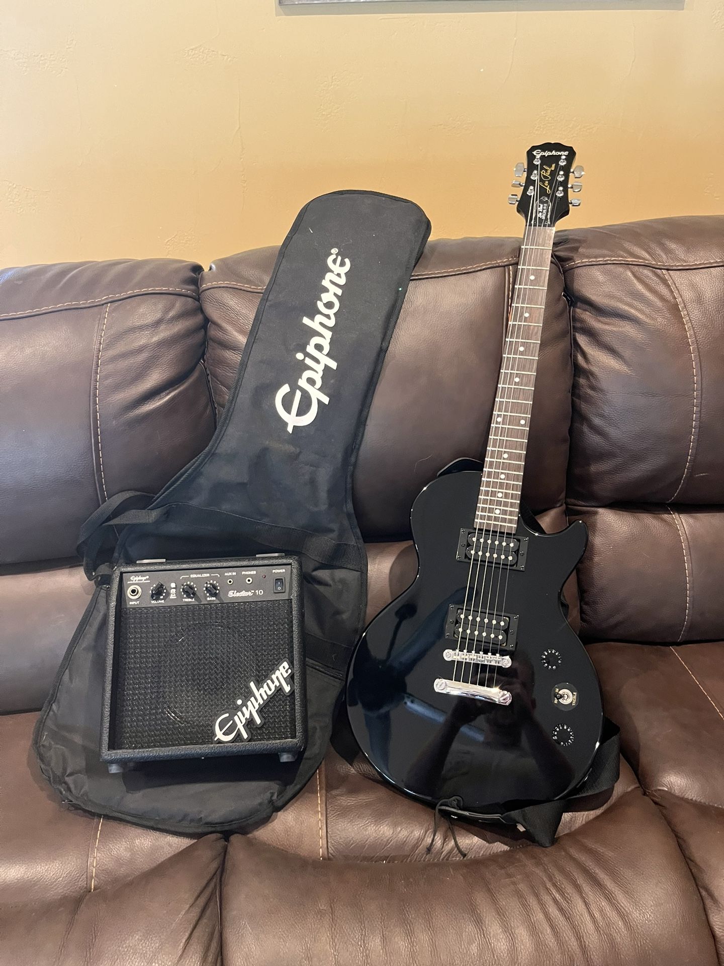 Electric guitar