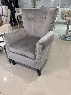Velvet Chair with Arms
