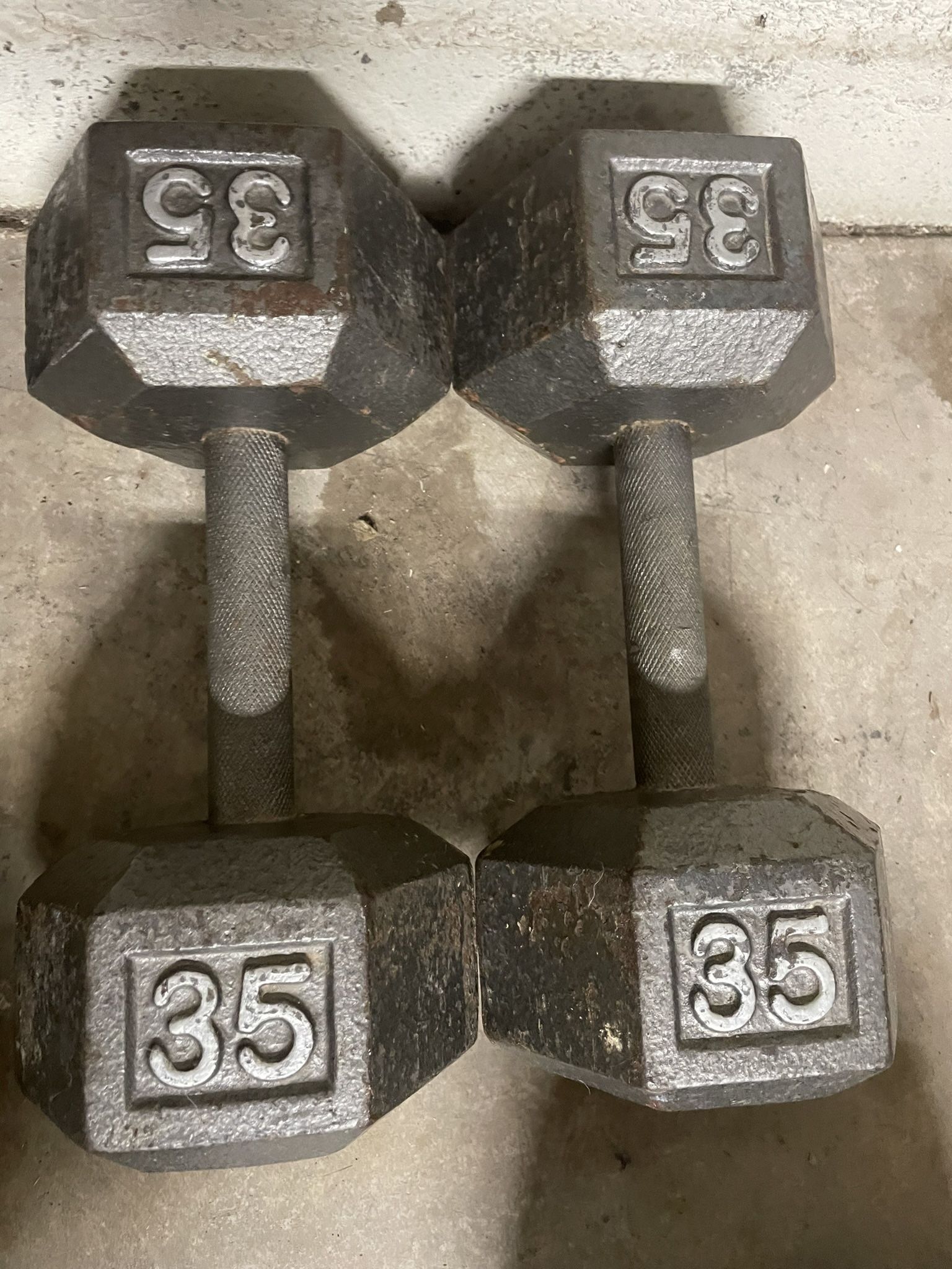 35 Lbs Dumbbell Set