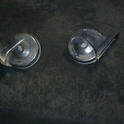 VW Mk4 OEM Horns Made In France 