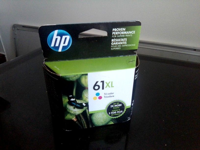 HP 61XL Tri-color Ink Cartridge
