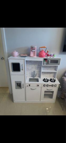 Kids kitchen