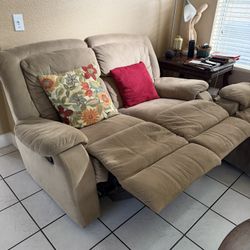 Double Recliner