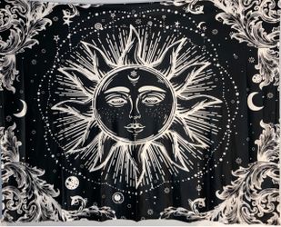 Black and White Sun Tapestry