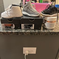 Jordan 12/ 11 Size 7