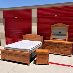 Queen Broyhill wooden bedroom set
