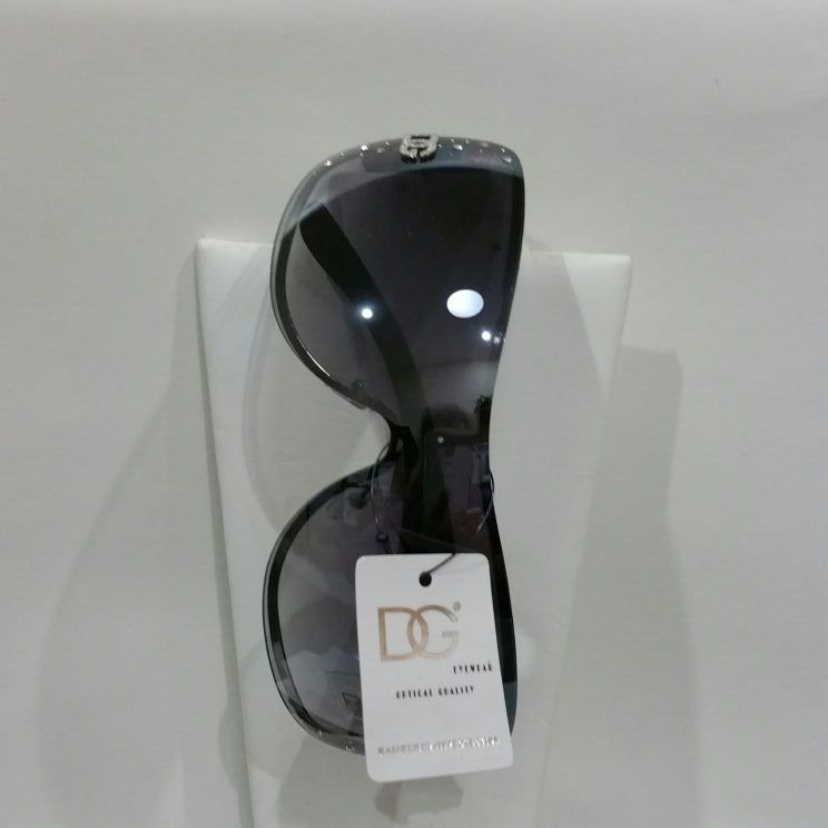 Rhinestone Accented Sunglasses