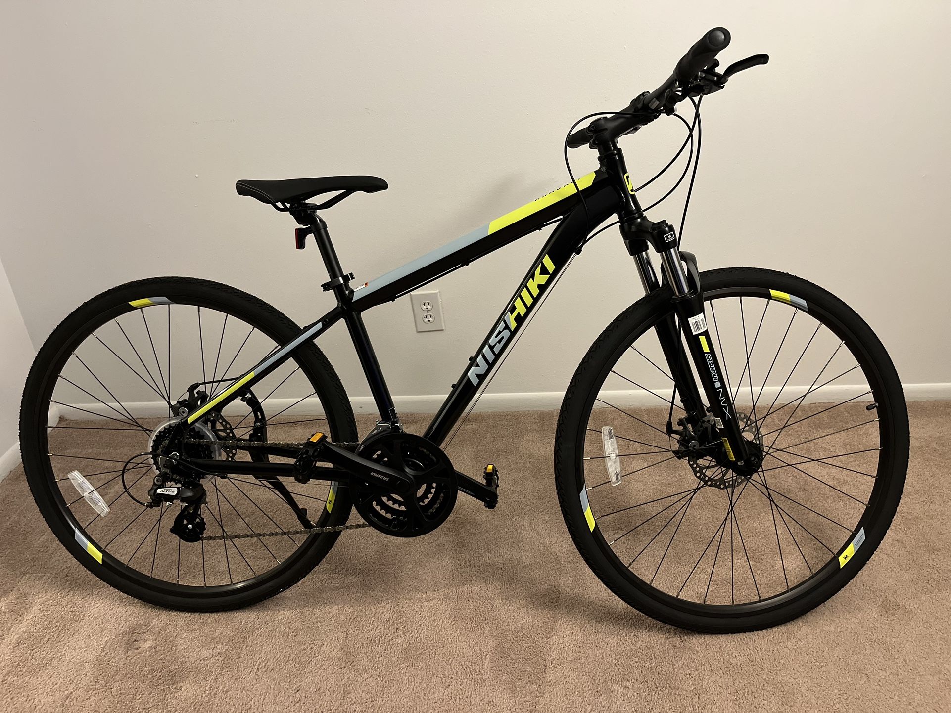 Nishiki Anasazi Hybrid Bike