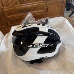 Gist Volo Cycling Road bike Helmet S/M New