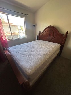 Bedroom wood set